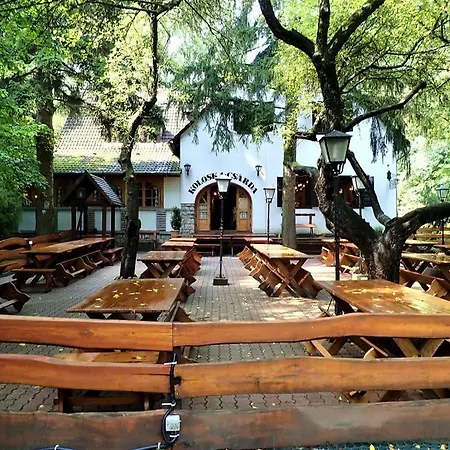 Koloska Apartmanhaz Bed & Breakfast Balatonfured