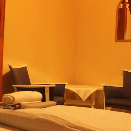 Frühstückspension Koloska Apartmanhaz *