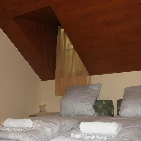 Koloska Apartmanhaz Balatonfured
