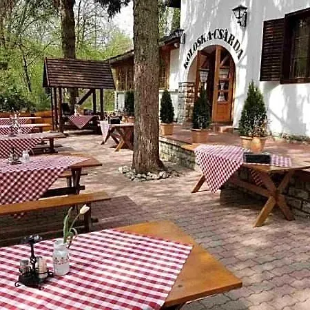 Koloska Apartmanhaz *