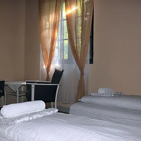 Koloska Apartmanhaz Frühstückspension *