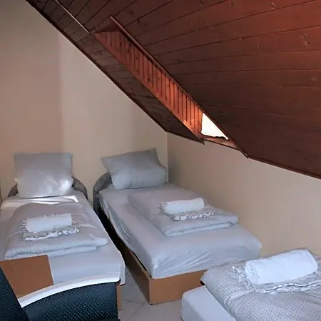 Koloska Apartmanhaz Frühstückspension Balatonfüred