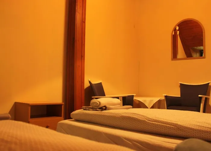 Nocleg ze śniadaniem Koloska Apartmanhaz